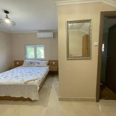 Bed & Breakfast Boska 4*