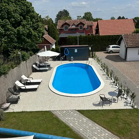 Boska 4*